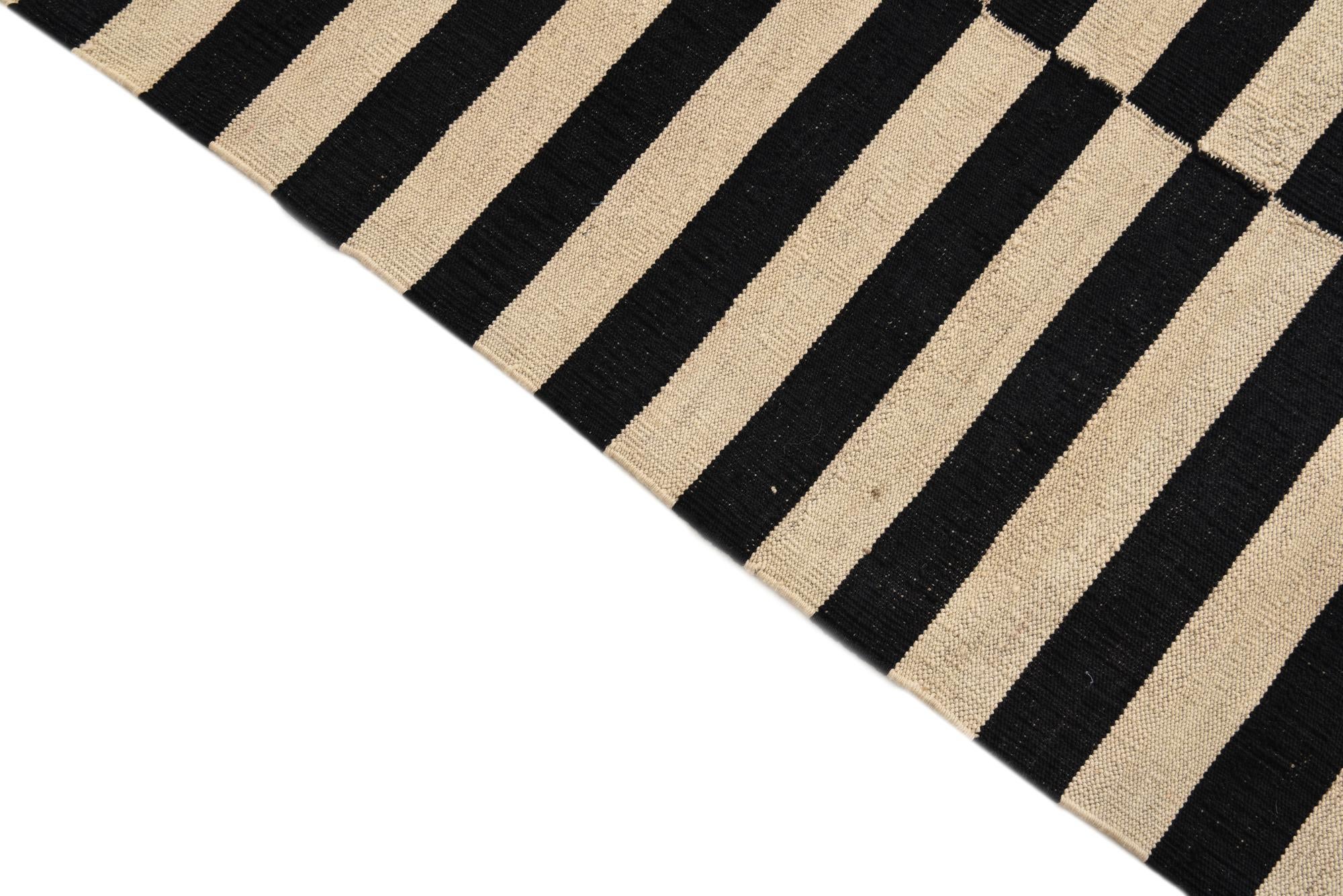 4' 3 x 5' 10 Hand Woven Kilim Modern Wool Rug