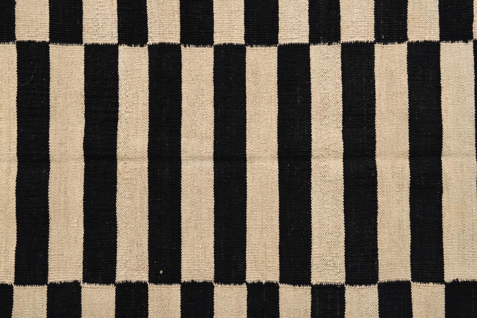 4' 3 x 5' 10 Hand Woven Kilim Modern Wool Rug