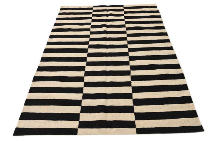 4' 2 x 6' Hand Woven Kilim Modern Wool Rug