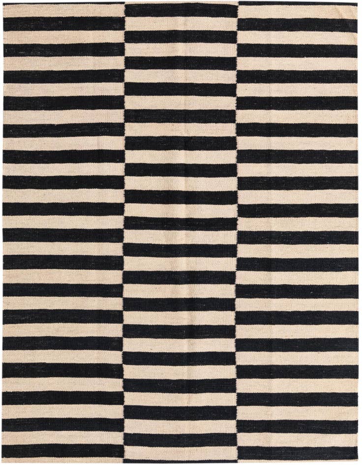 Detail image of 4' 1 x 5' 8 Hand Woven Kilim Modern Wool Rug