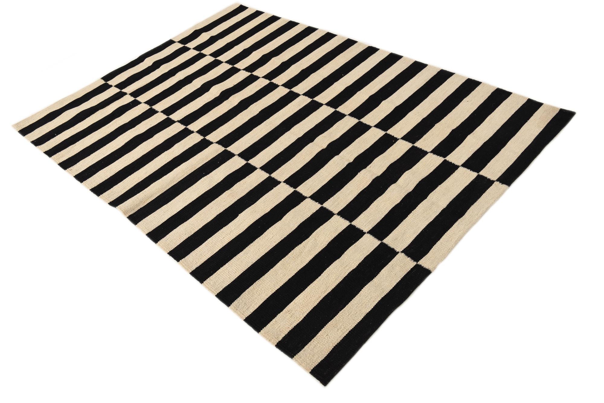 4' 3 x 5' 11 Hand Woven Kilim Modern Wool Rug
