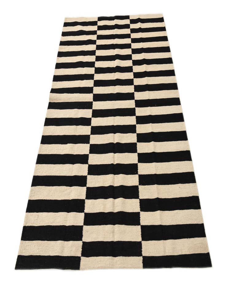 Detail image of 4' 3 x 5' 11  Hand Woven Kilim Modern Wool Rug