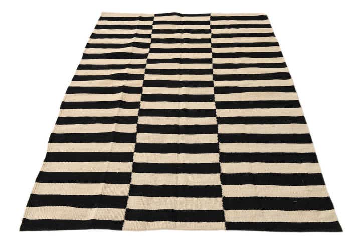 4' 2 x 5' 9 Hand Woven Kilim Modern Wool Rug