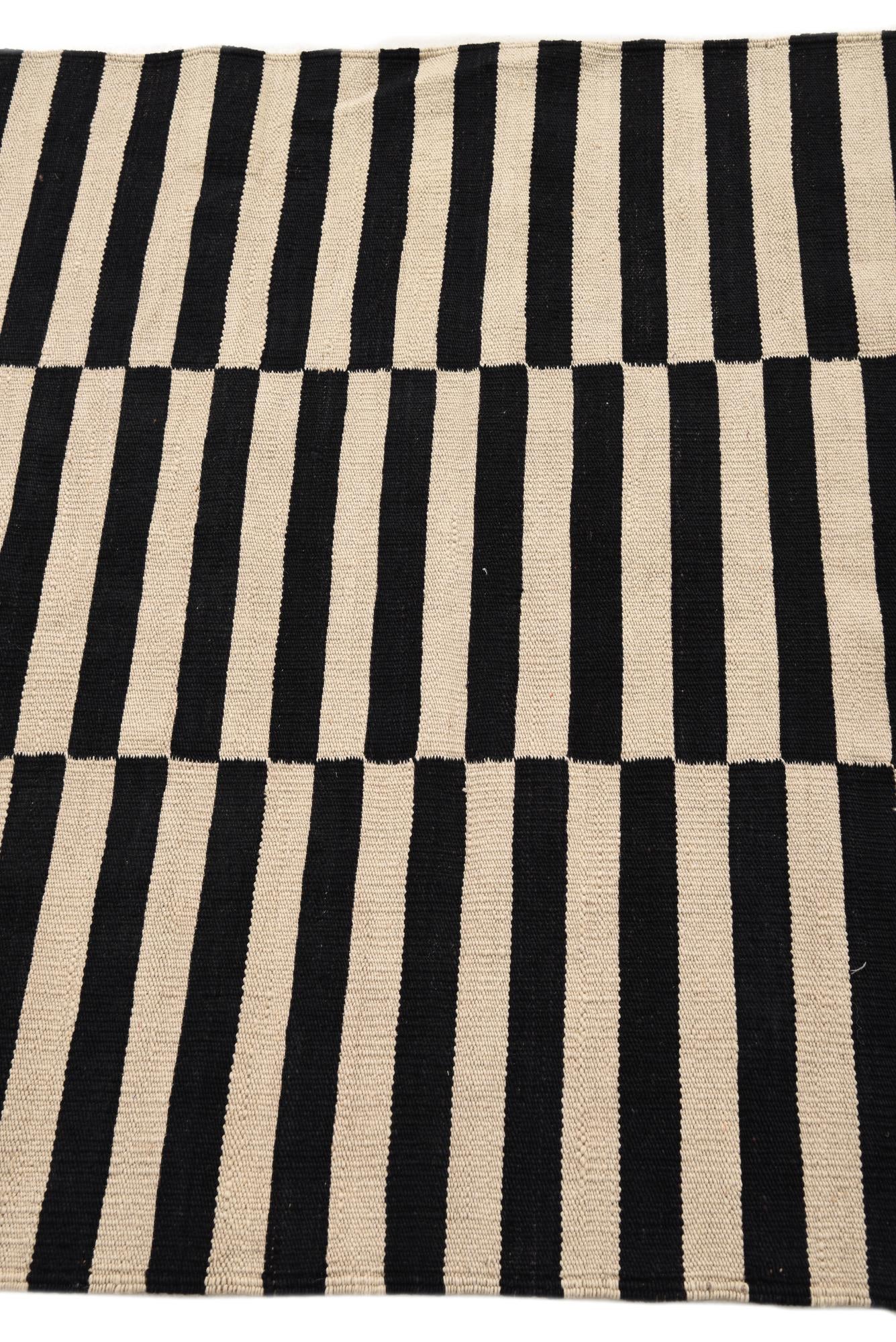 3' 5 x 4' 9 Hand Woven Kilim Modern Wool Rug