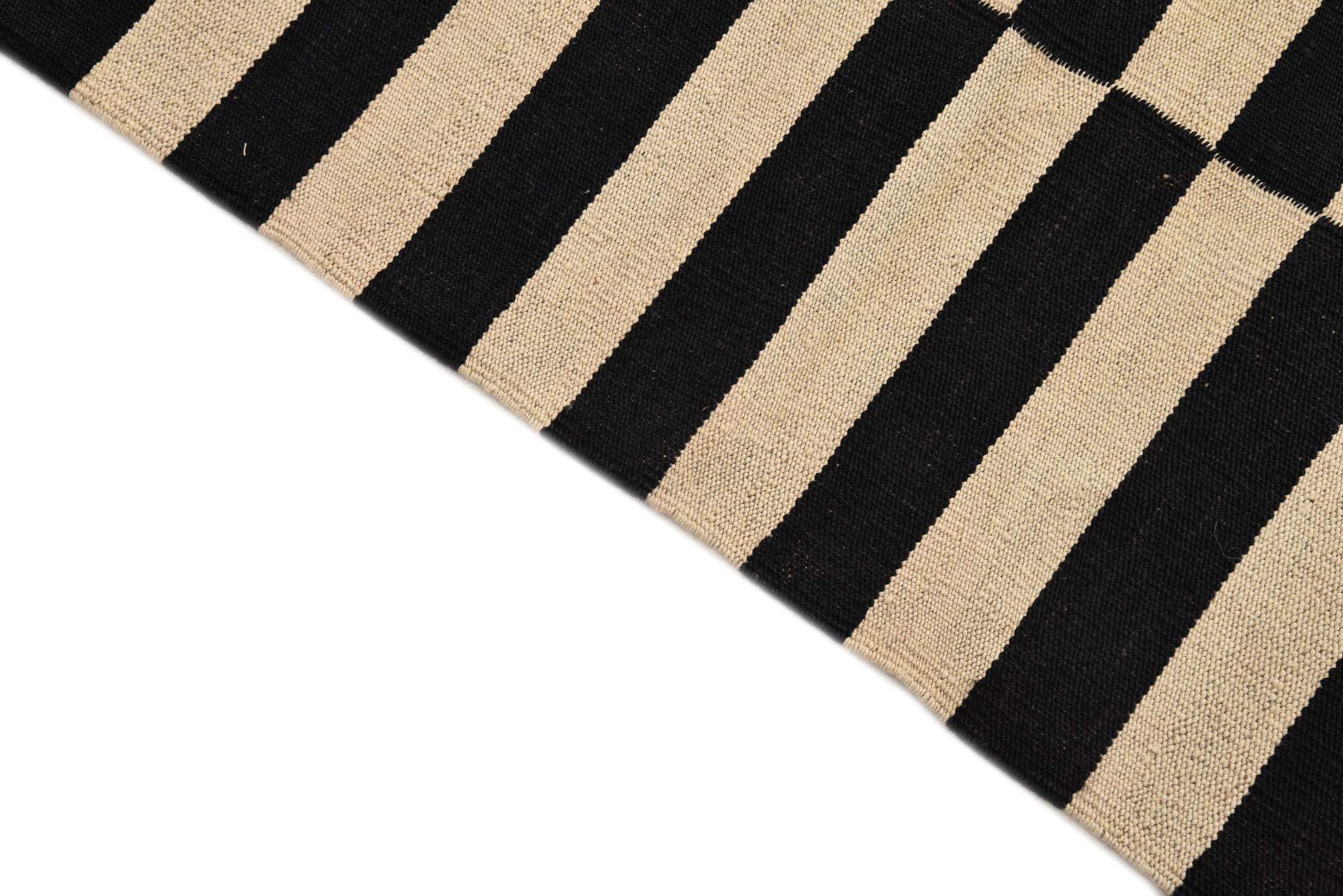 3' 4 x 4' 10 Hand Woven Kilim Modern Wool Rug