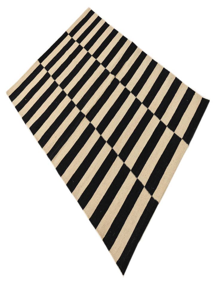 Detail image of 3' 5 x 4' 10 Hand Woven Kilim Modern Wool Rug