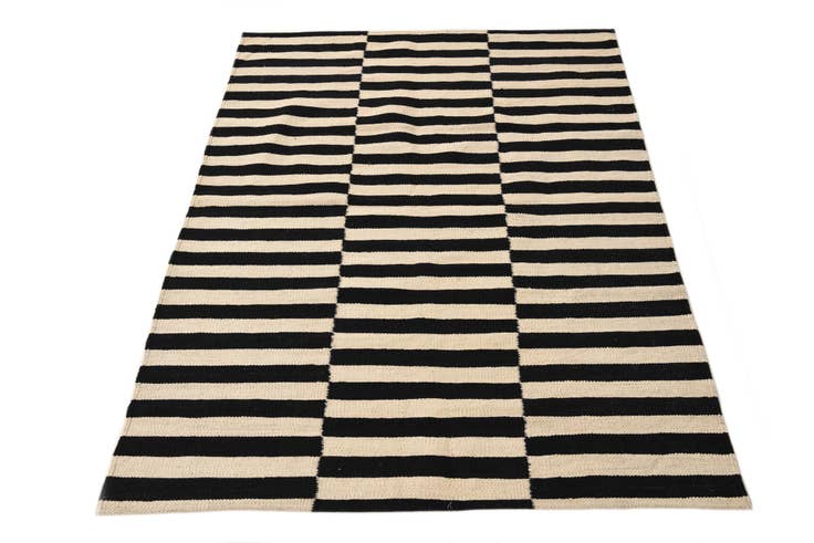 Detail image of 3' 5 x 4' 9 Hand Woven Kilim Modern Wool Rug