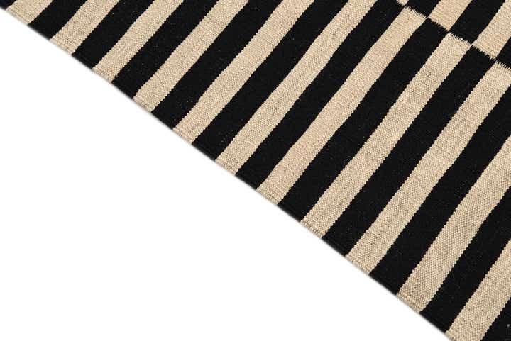 3' 5 x 4' 9 Hand Woven Kilim Modern Wool Rug