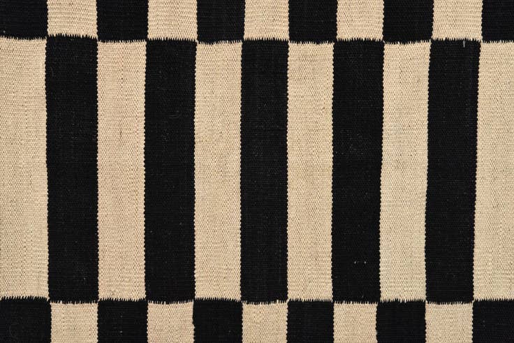 Detail image of 3' 6 x 4' 10 Hand Woven Kilim Modern Wool Rug