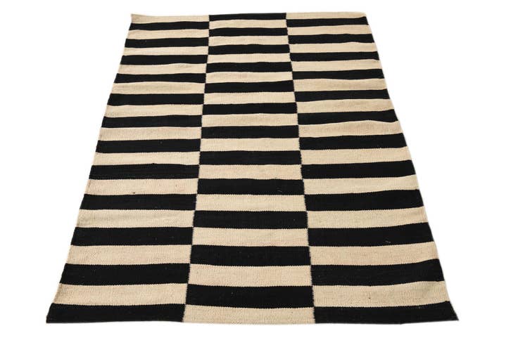 Detail image of 3' 4 x 4' 8 Hand Woven Kilim Modern Wool Rug