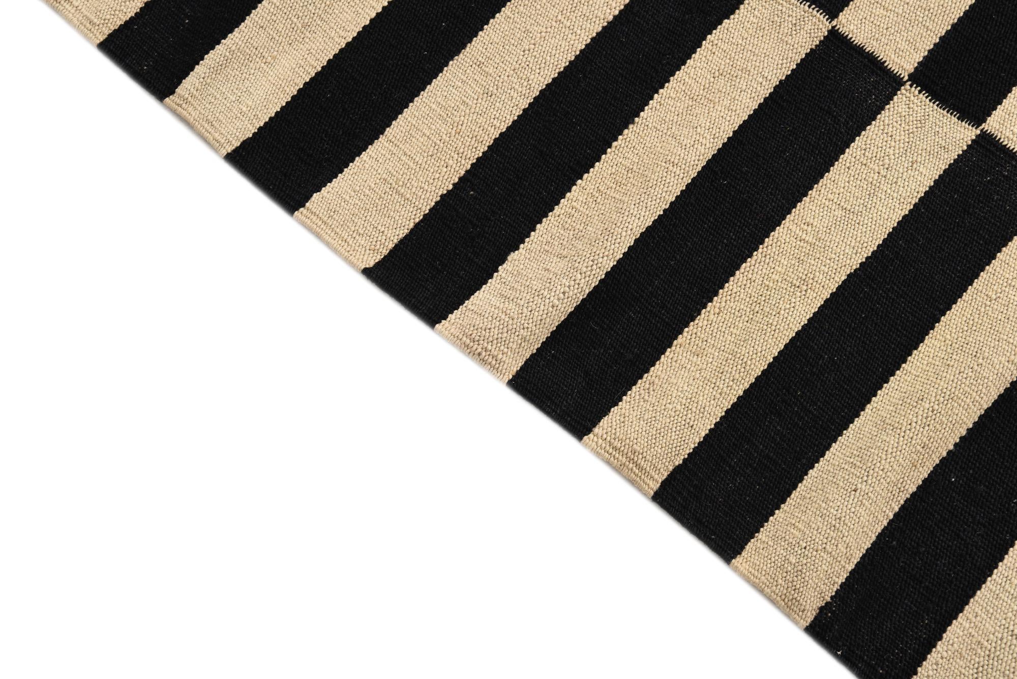 3' 4 x 4' 8 Hand Woven Kilim Modern Wool Rug