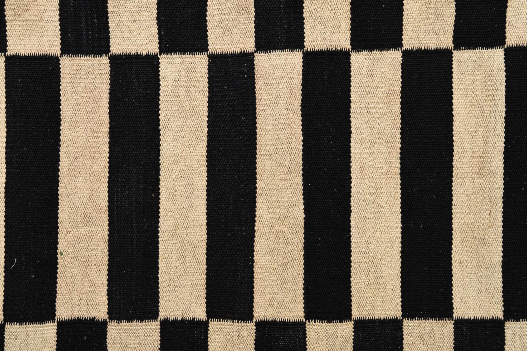 3' 4 x 4' 8 Hand Woven Kilim Modern Wool Rug