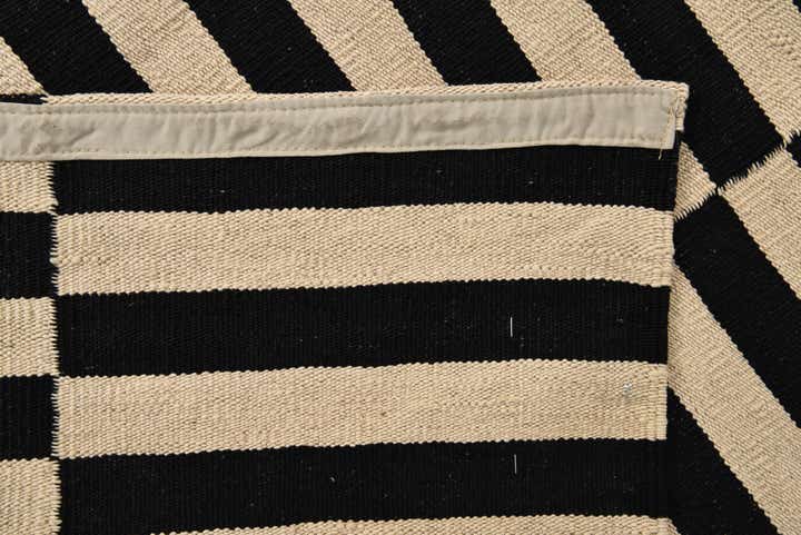 5' x 6' 4 Hand Woven Kilim Modern Wool Rug
