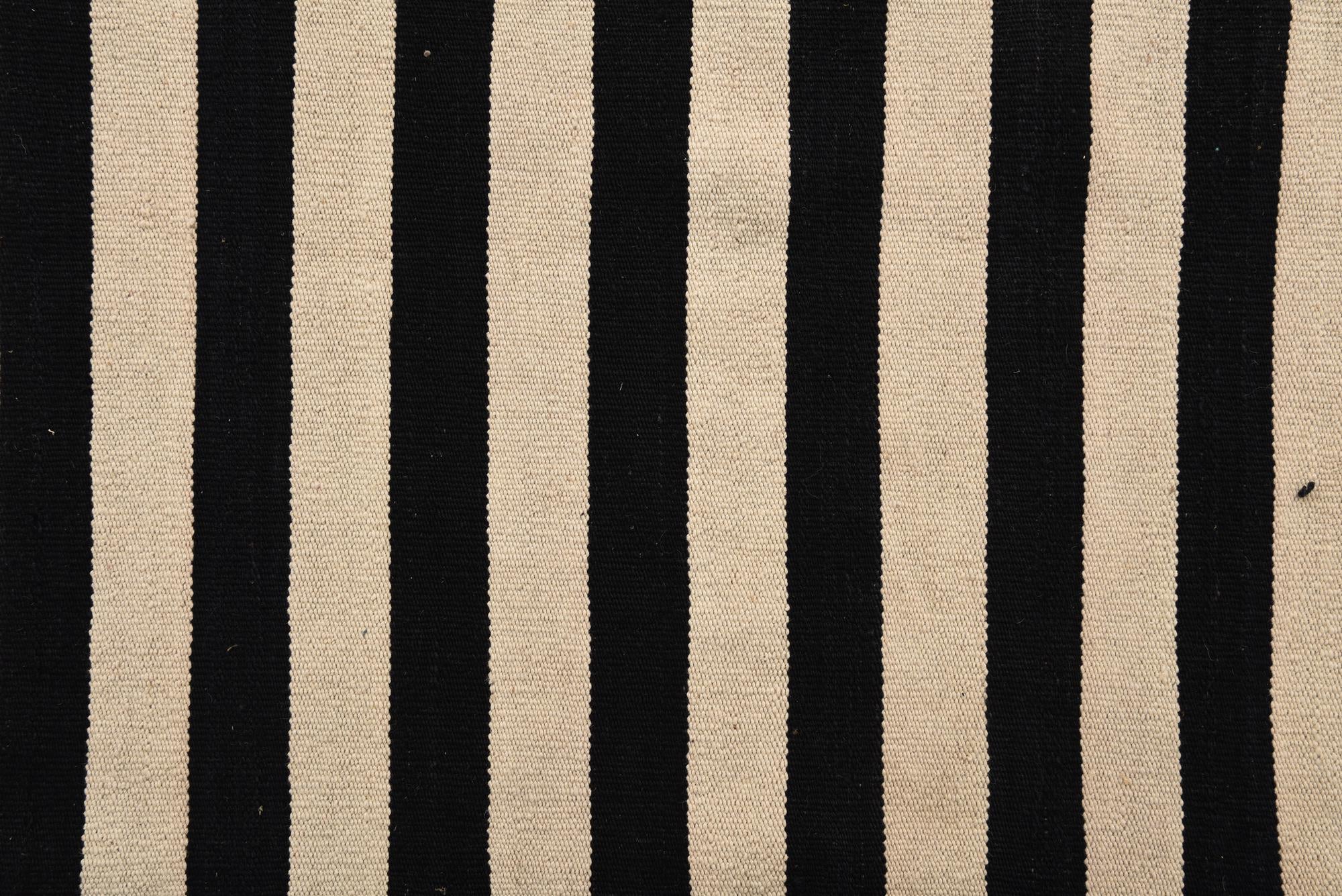 8' 1 x 11' 2 Hand Woven Kilim Modern Wool Rug