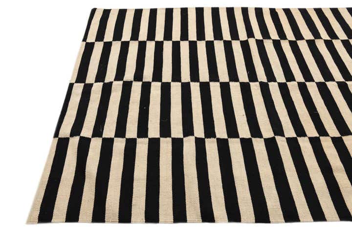 4' 10 x 6' 4 Hand Woven Kilim Modern Wool Rug
