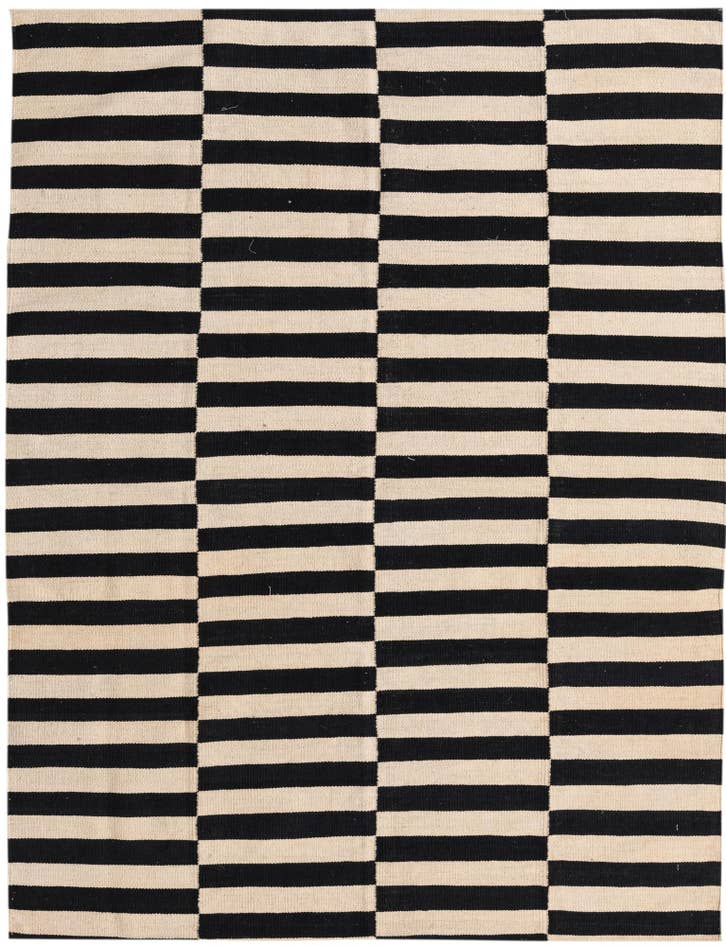 Detail image of 4' 10 x 6' 4 Hand Woven Kilim Modern Wool Rug
