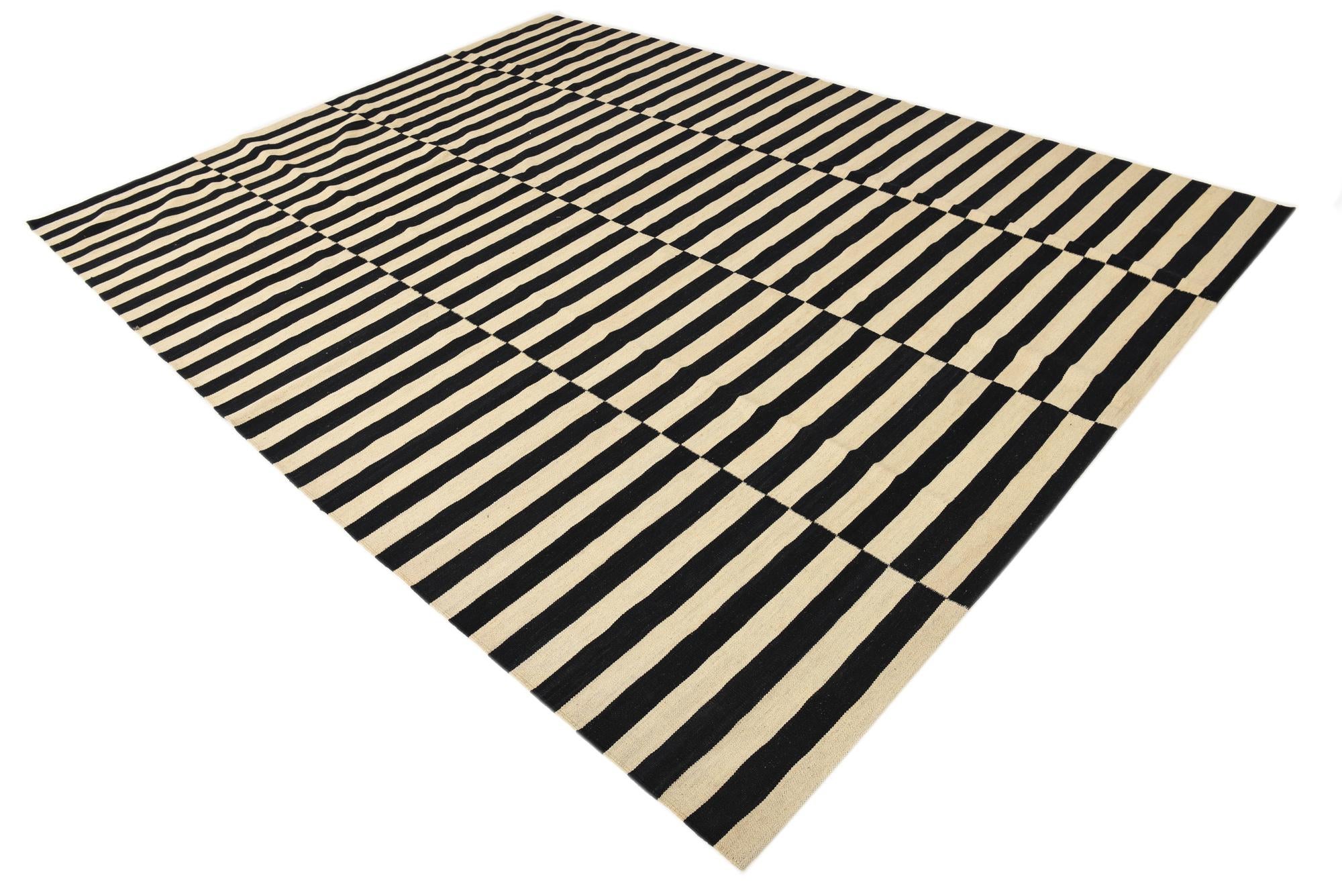 8' 6 x 11' 2 Hand Woven Kilim Modern Wool Rug