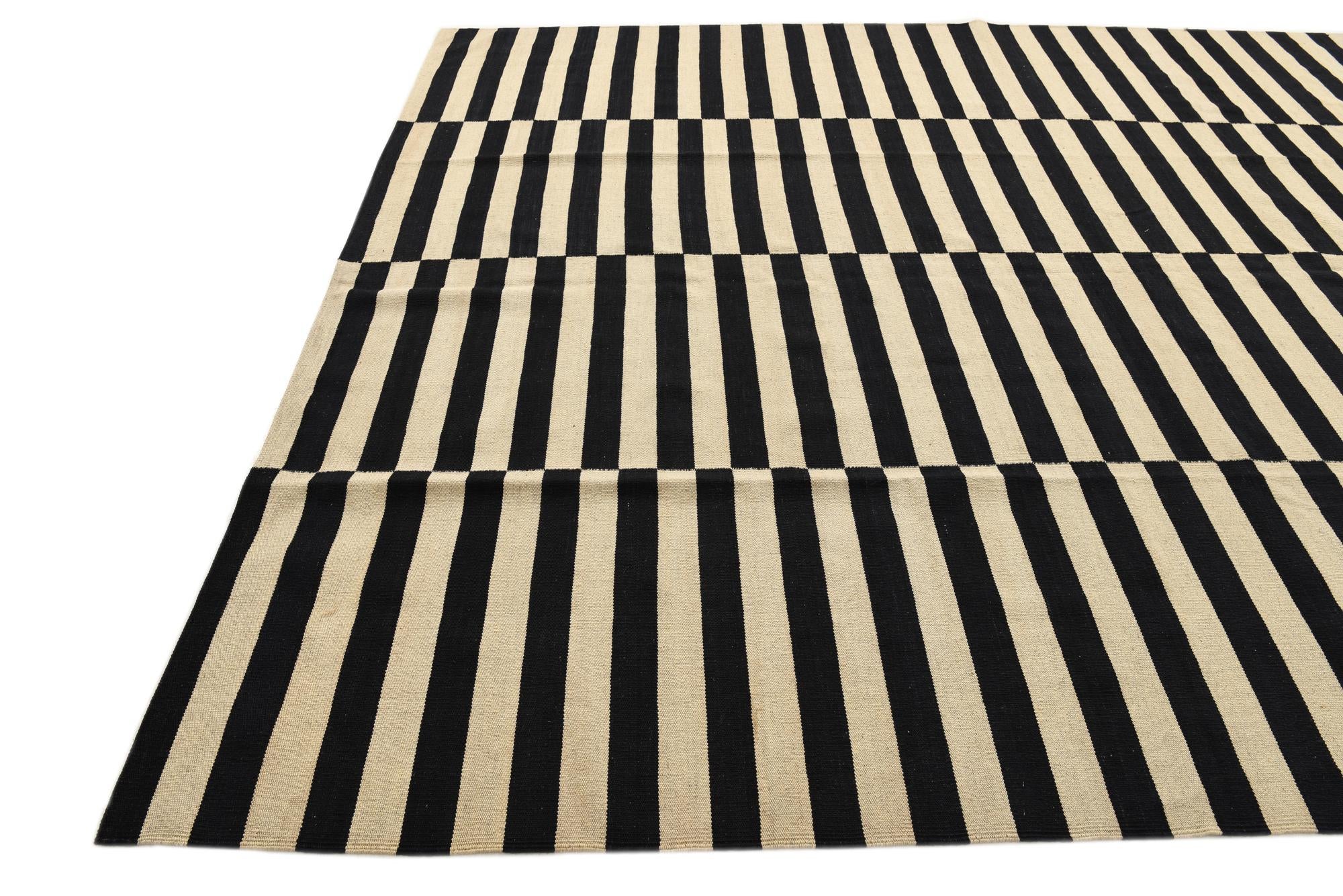 8' 6 x 11' 2 Hand Woven Kilim Modern Wool Rug
