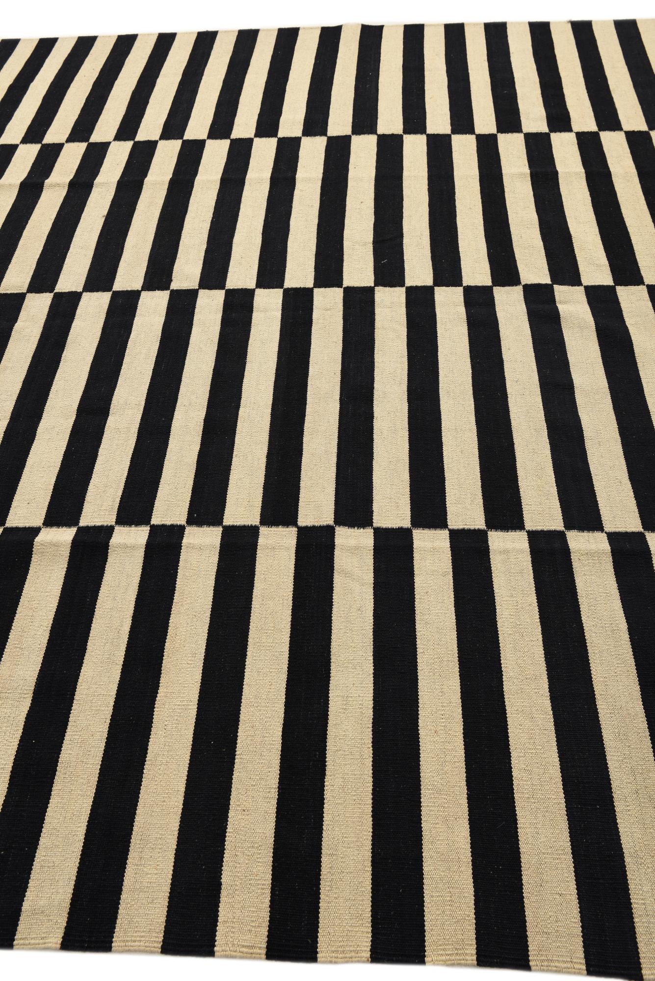 8' 6 x 11' 2 Hand Woven Kilim Modern Wool Rug