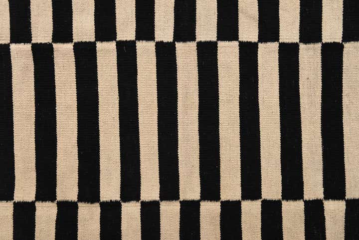 4' 11 x 6' 5 Hand Woven Kilim Modern Wool Rug
