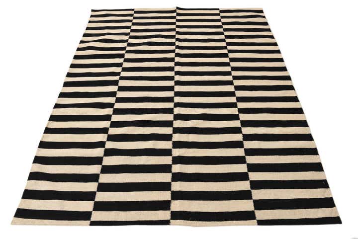 5' 1 x 6' 5 Hand Woven Kilim Modern Wool Rug