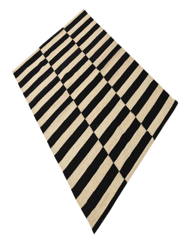 Detail image of 3' 5 x 4' 9  Hand Woven Kilim Modern Wool Rug