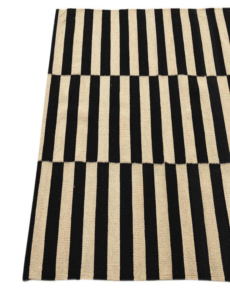 Detail image of 3' 5 x 4' 9  Hand Woven Kilim Modern Wool Rug