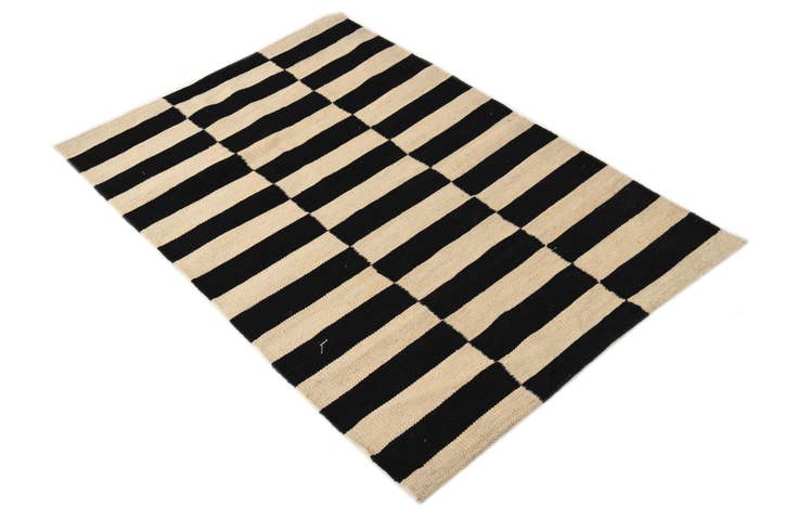 Detail image of 2' 7 x 3' 10 Hand Woven Kilim Modern Wool Rug