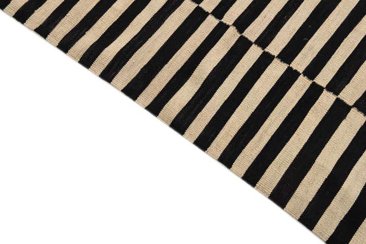 5' 11 x 7' 7 Hand Woven Kilim Modern Wool Rug