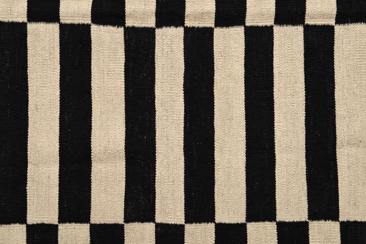 5' 6 x 7' 10 Hand Woven Kilim Modern Wool Rug