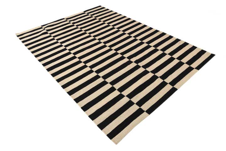 5' 8 x 7' 11 Hand Woven Kilim Modern Wool Rug