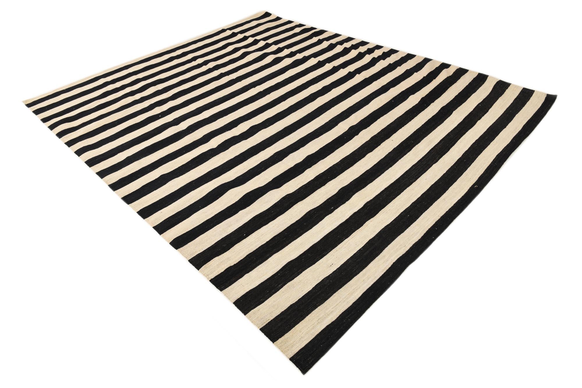 8' 2 x 9' 9 Hand Woven Kilim Modern Wool Rug