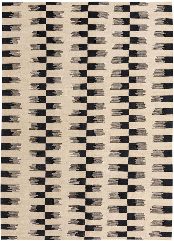 Detail image of 5' 5 x 7' 9 Hand Woven Kilim Modern Wool Rug
