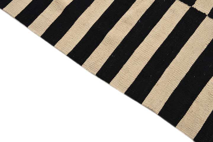 5' 8 x 7' 11 Hand Woven Kilim Modern Wool Rug