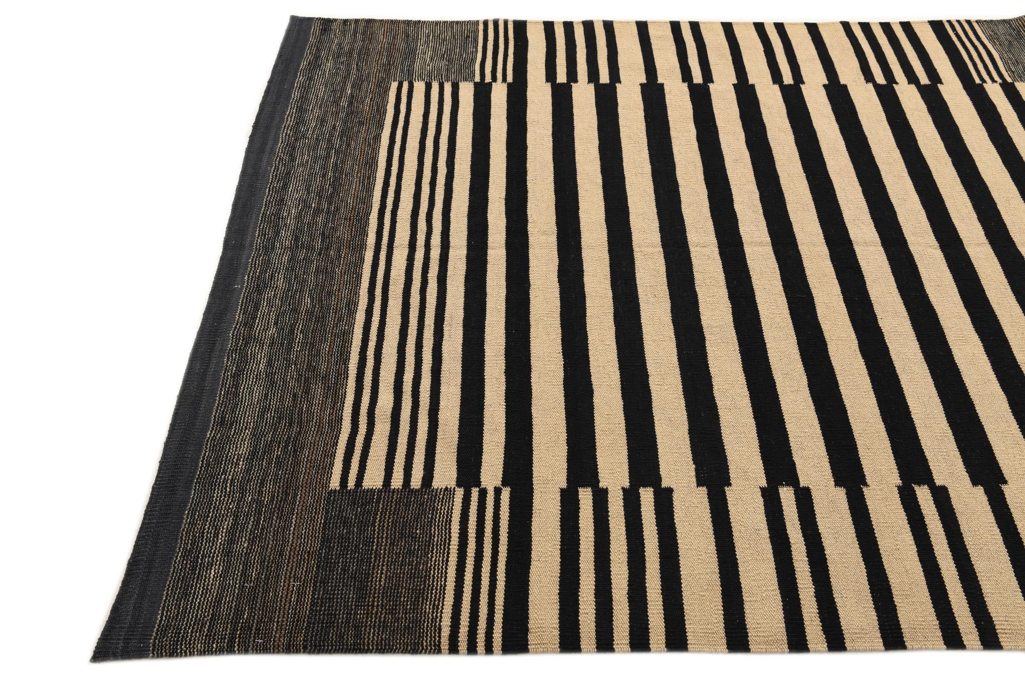 4' 8 x 6' 4 Hand Woven Kilim Modern Wool Rug