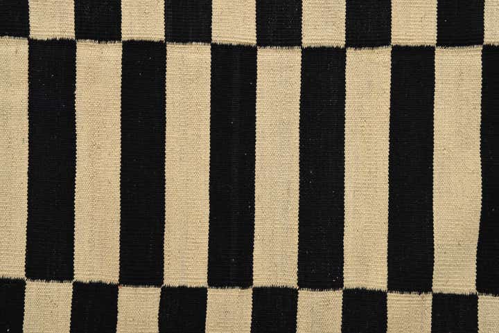 4' 11 x 6' 9 Hand Woven Kilim Modern Wool Rug