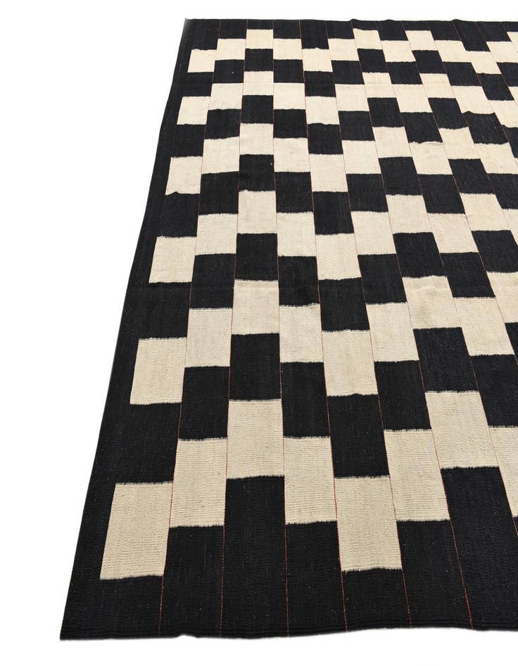 Detail image of 8' 6 x 9' 4  Hand Woven Kilim Modern Wool Rug