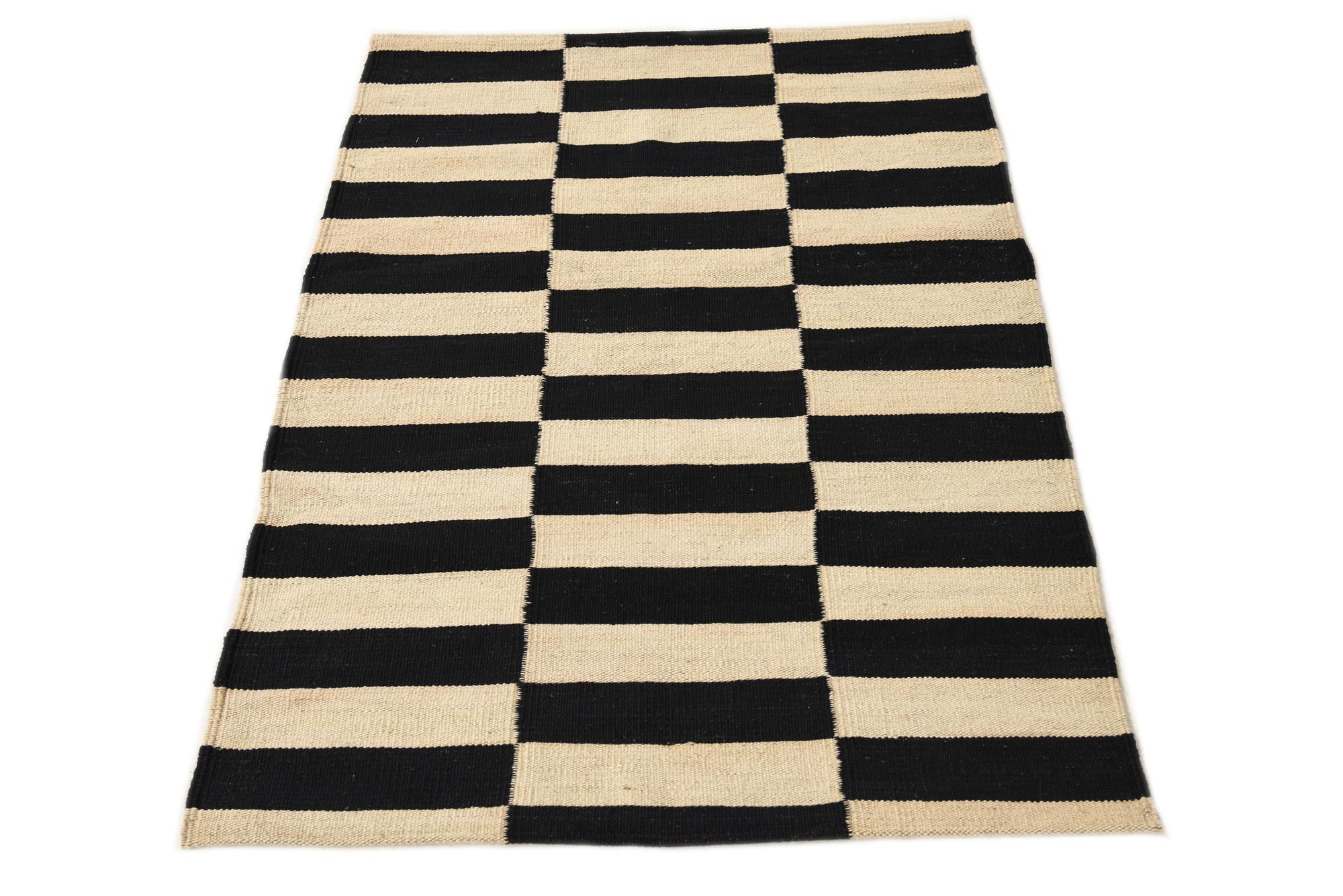 2' 8 x 3' 9 Hand Woven Kilim Modern Wool Rug
