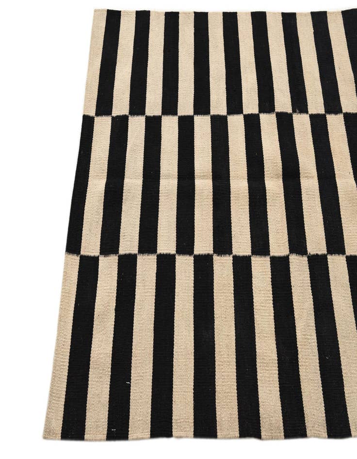 Detail image of 3' 4 x 4' 11  Hand Woven Kilim Modern Wool Rug