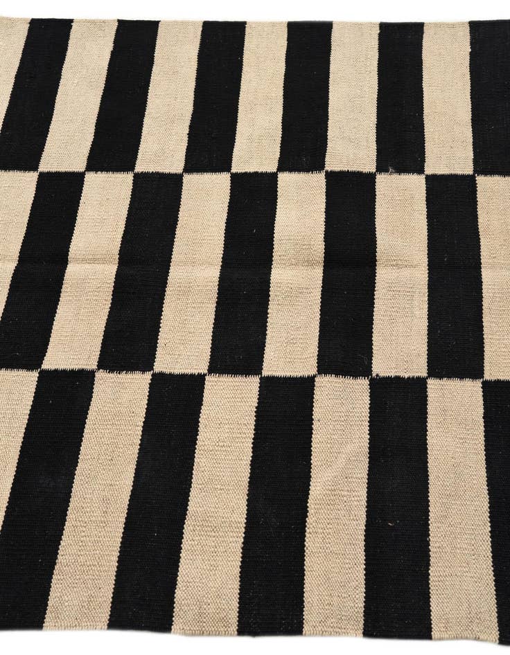 Detail image of 3' 4 x 4' 11  Hand Woven Kilim Modern Wool Rug