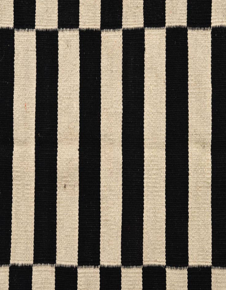 Detail image of 3' 4 x 4' 10  Hand Woven Kilim Modern Wool Rug