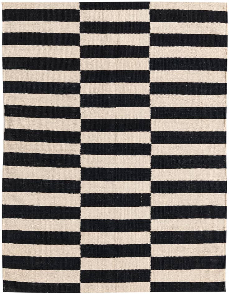Detail image of 3' 3 x 4' 10 Hand Woven Kilim Modern Wool Rug