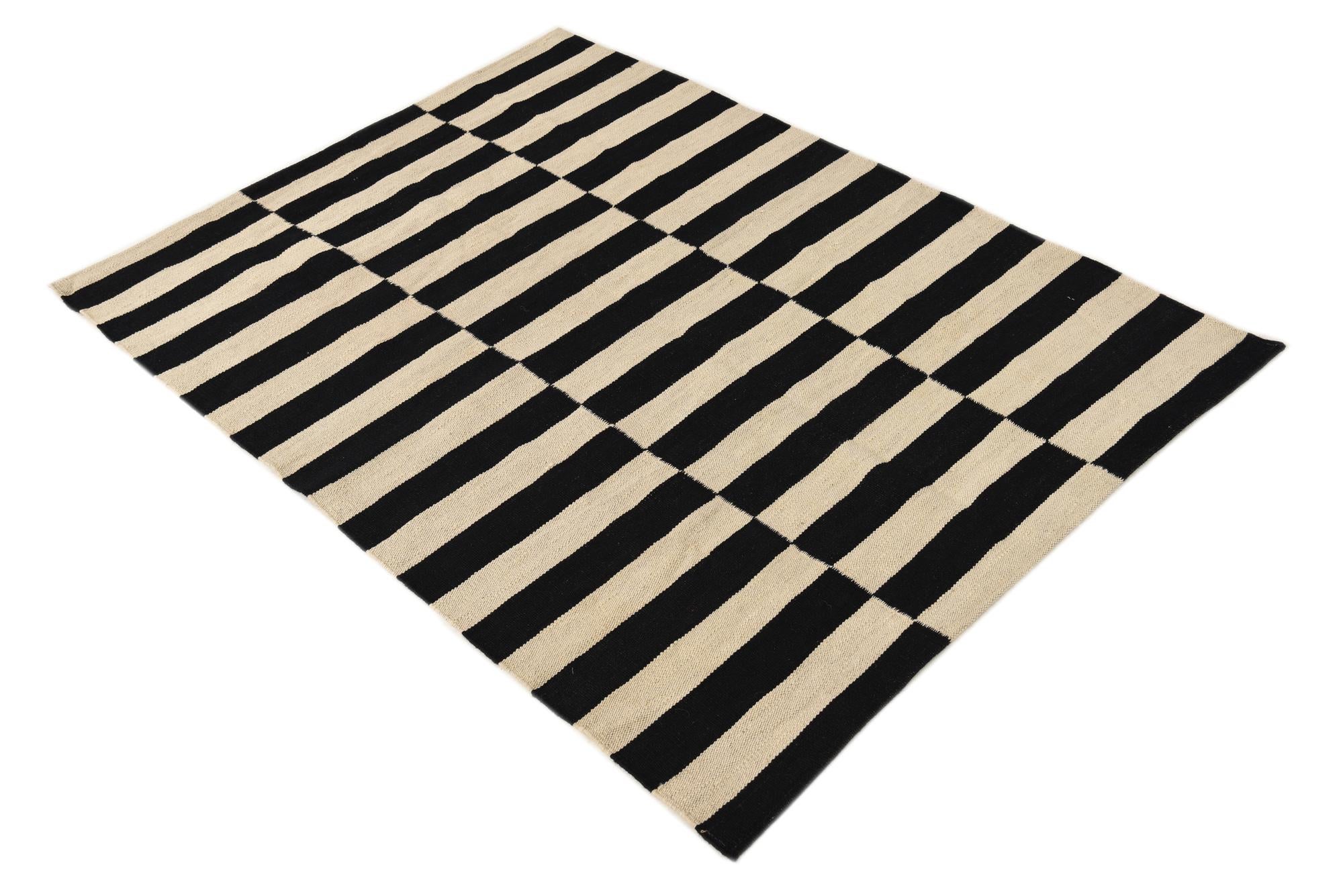 3' 6 x 4' 9 Hand Woven Kilim Modern Wool Rug