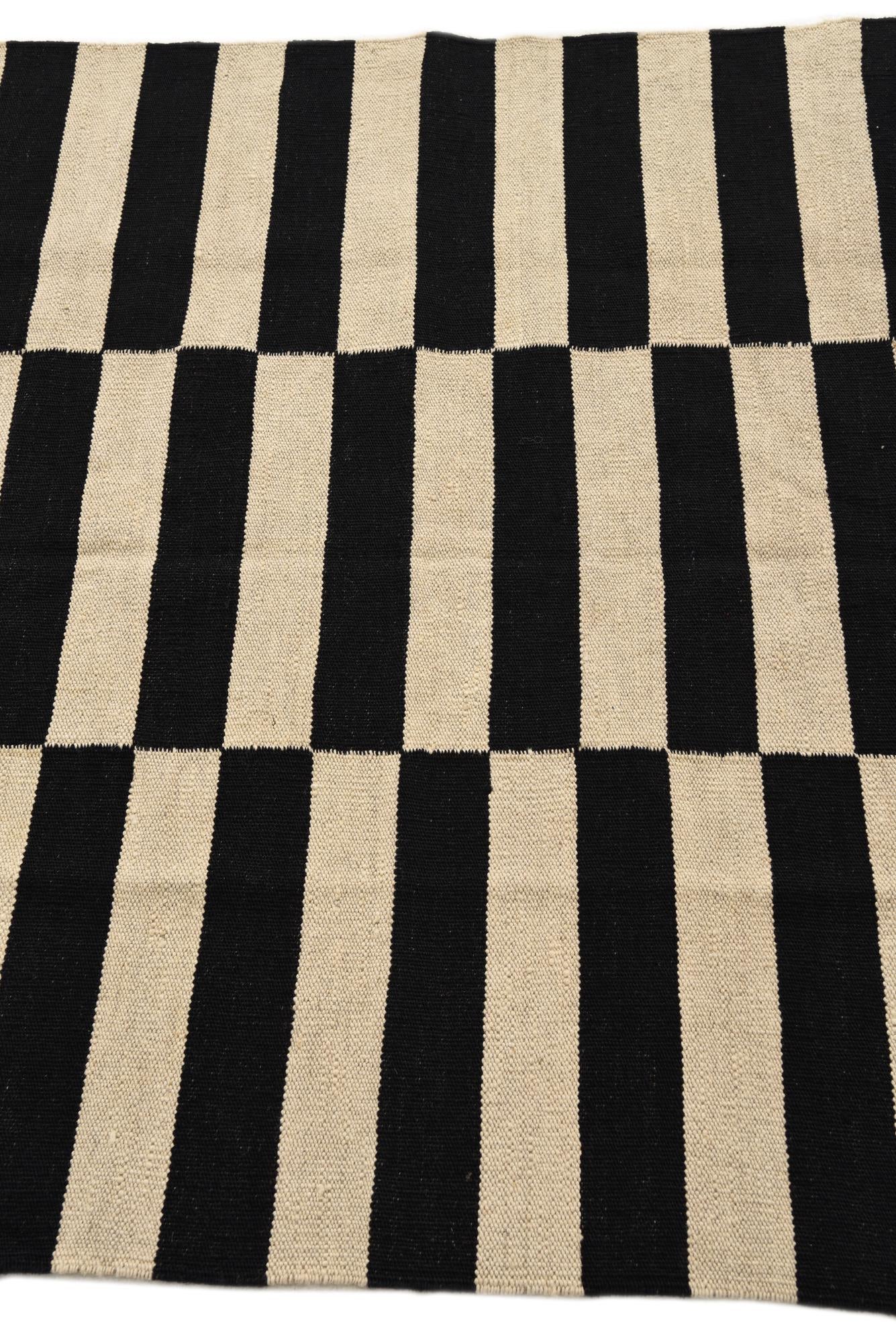 3' 6 x 4' 9 Hand Woven Kilim Modern Wool Rug