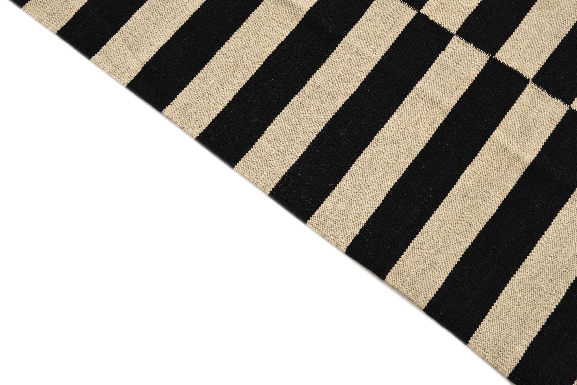 3' 6 x 4' 9 Hand Woven Kilim Modern Wool Rug