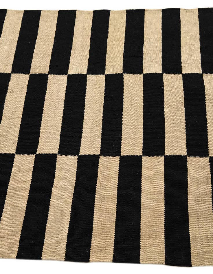 Detail image of 3' 4 x 4' 10 Hand Woven Kilim Modern Wool Rug