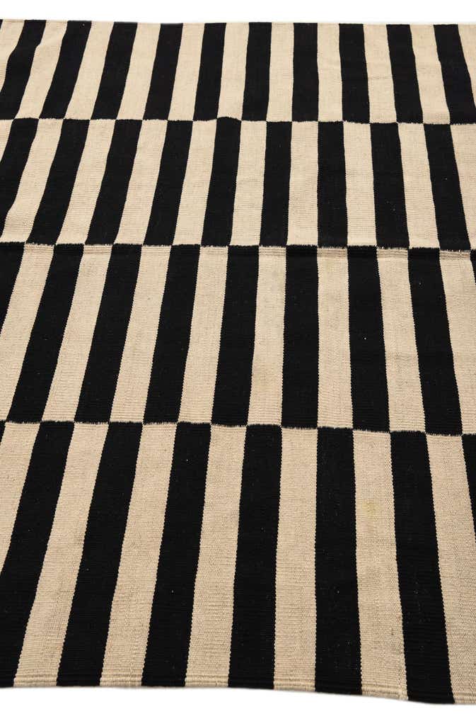 5' 8 x 7' 9 Hand Woven Kilim Modern Wool Rug
