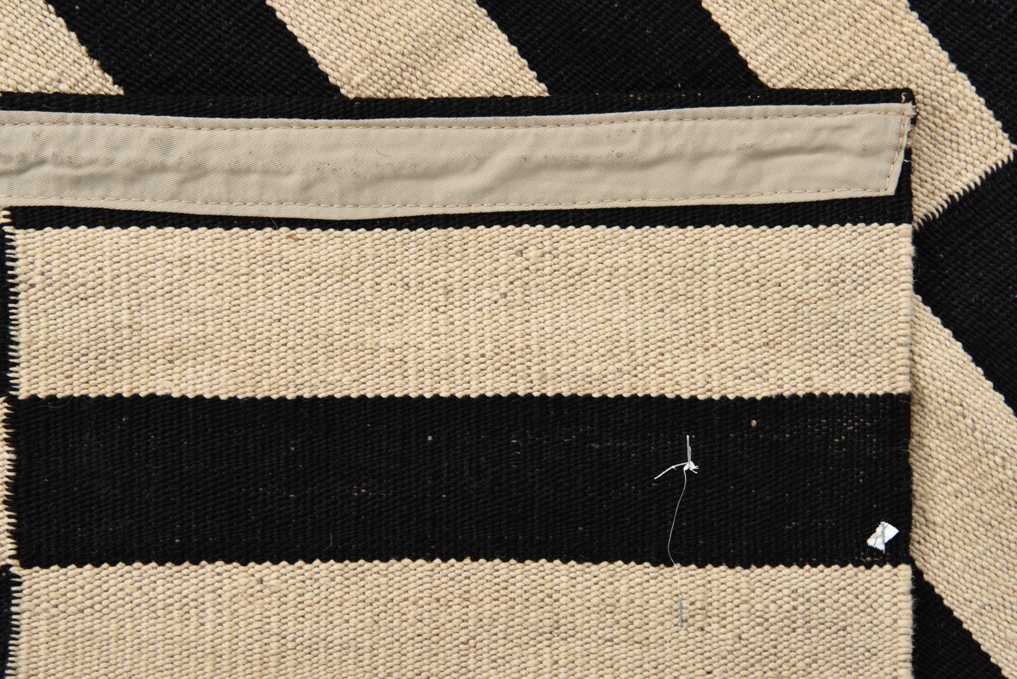 3' 4 x 4' 10 Hand Woven Kilim Modern Wool Rug