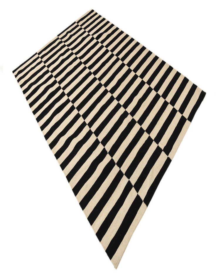 Detail image of 5' 8 x 7' 11  Hand Woven Kilim Modern Wool Rug