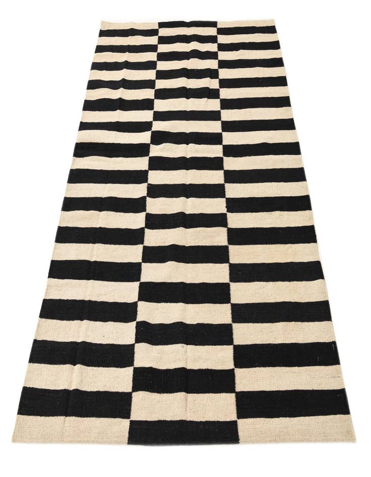 Detail image of 4' 3 x 5' 10  Hand Woven Kilim Modern Wool Rug